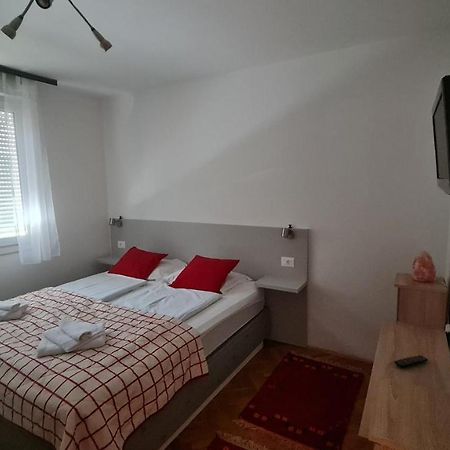 Sara Apartment Mostar Luaran gambar